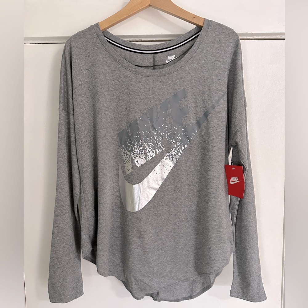 NIKE long sleeve